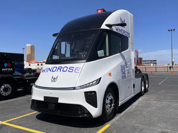 Windrose zero-emissions truck