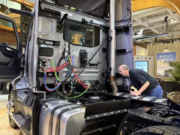 Volvo VNR at TMC