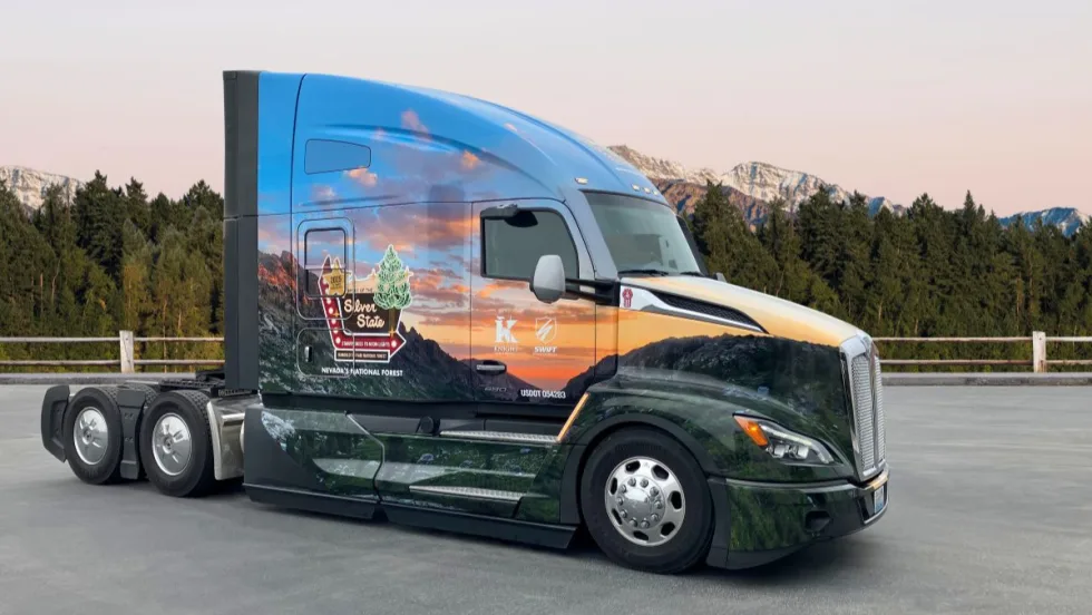 Kenworth T680 with a “Spirit of the Silver State” wrap for the 2025 U.S. Capitol Christmas Tree tour.
