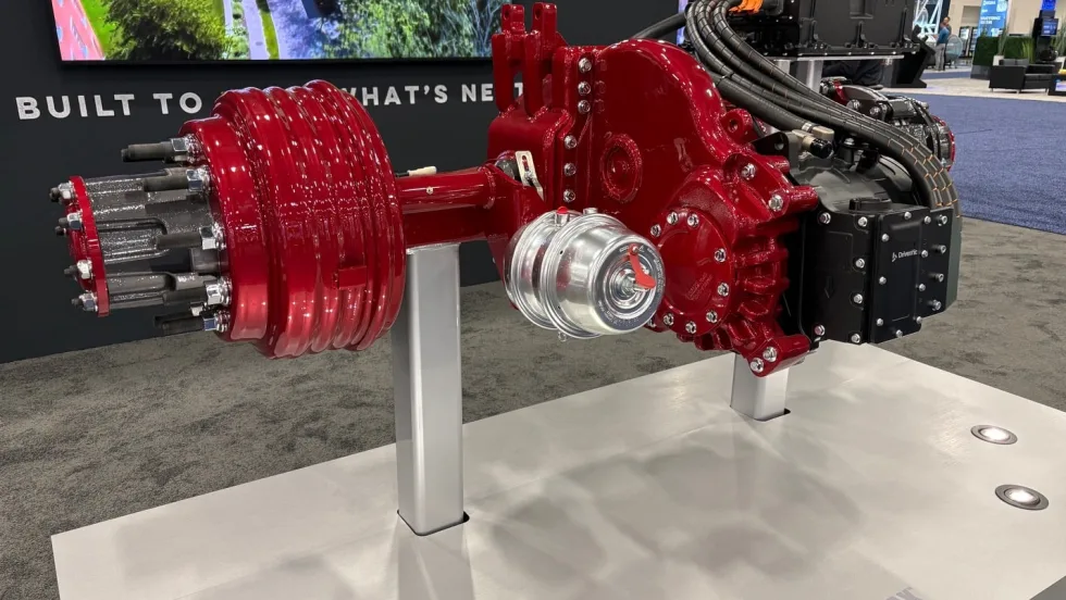 Red Hendrickson e-axle at ACT Expo booth