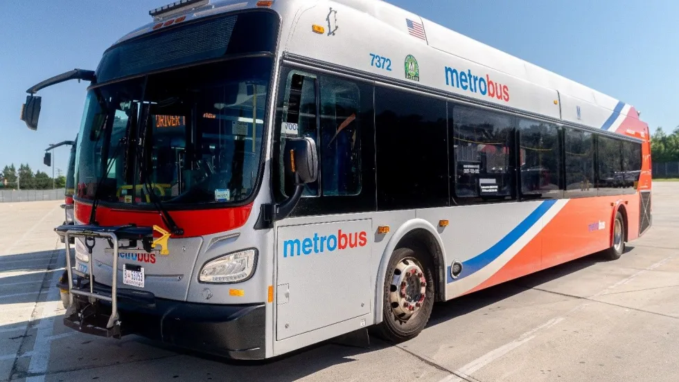 A New Flyer WMATA bus