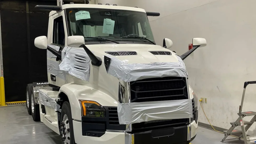2025 Mack Pioneer.