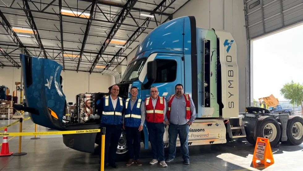 Talke-Symbio hydrogen drayage truck.