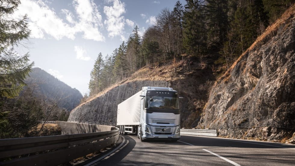 Volvo FH truck.