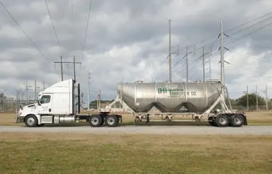 dry bulk truck