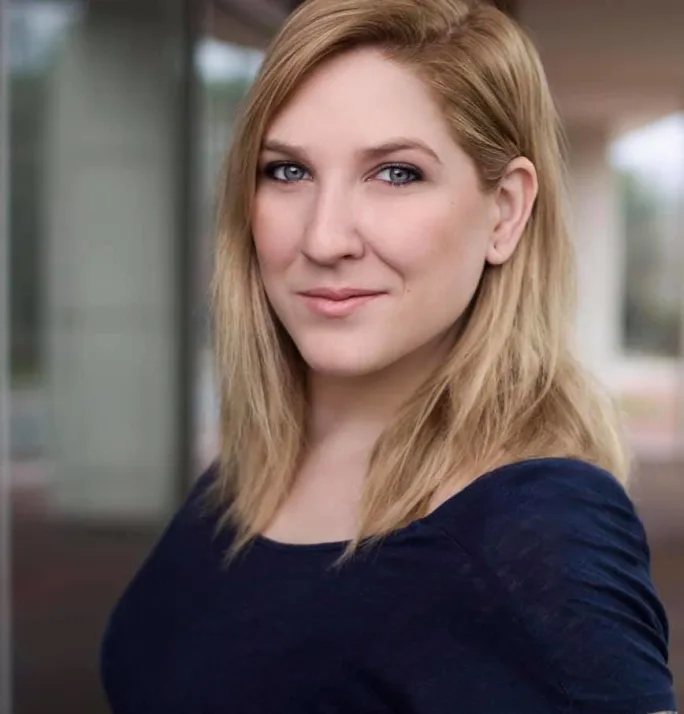 headshot of Rachael Plant