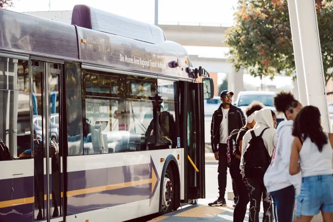 Iowa DART bus