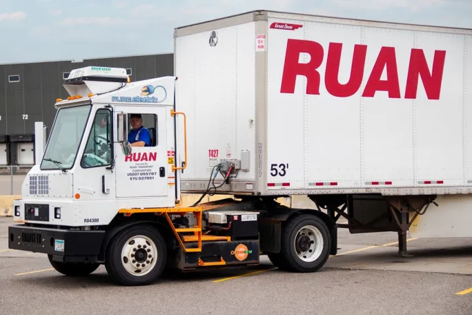 Electric yard tractor with Ruan trailer