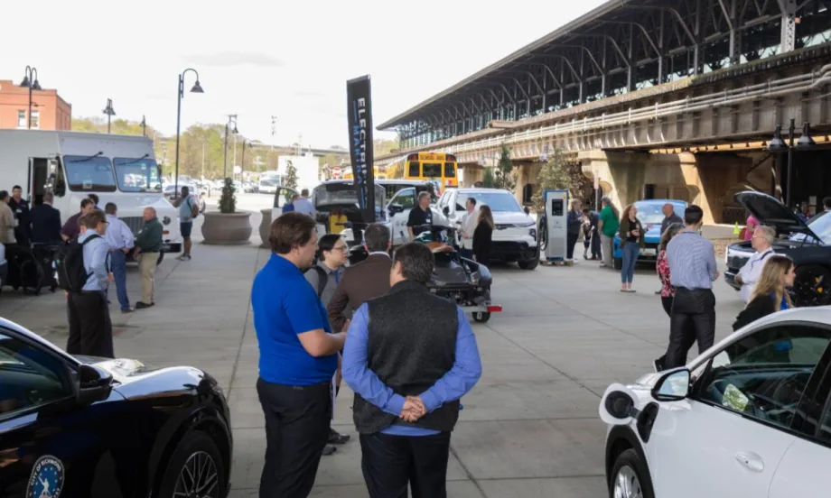 Image of the outdoor vehicle expo at Virginia Clean Cities' Rally at Richmond event.