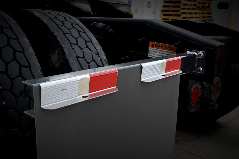 Minimizer Brackets Help Fleets Hang Fast Flaps