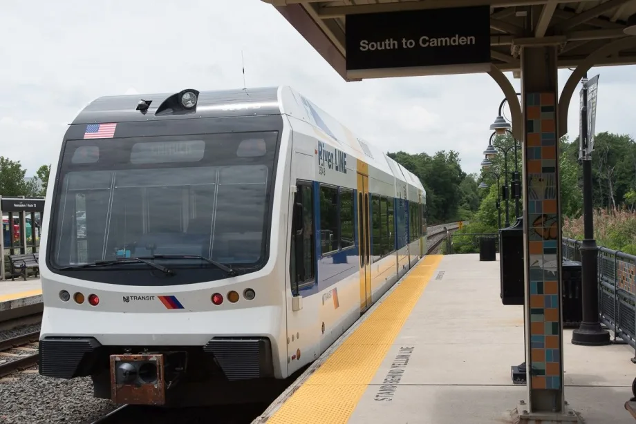 An NJ TRANSIT River Line light rail vehicle.