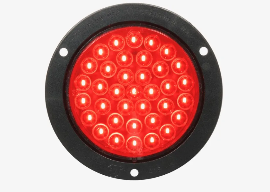 Peterson Offers New Combination Lamps with Classic Look