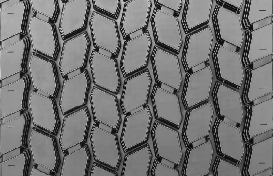 Oliver Rubber Launches Wide-Base Retread for Line Haul