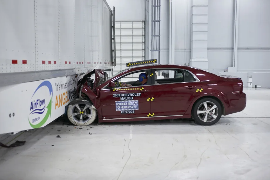 Will Side-Underride Guards be Required for Trailers in the U.S.?