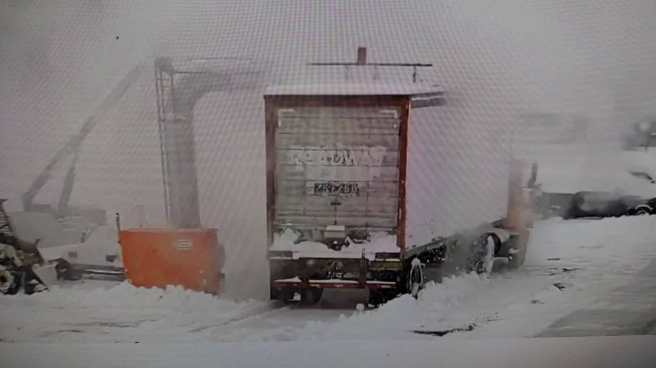 Snow Will Again Blow Off Trailer Roofs, But Henry Thissen’s Ready