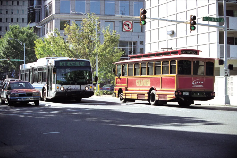 What Eligible Fleets Need to Know About the SS4A Grant Program