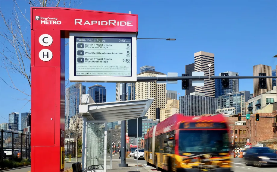 Innovation Showcase: King County Metro, Connectpoint Team for Signage Project