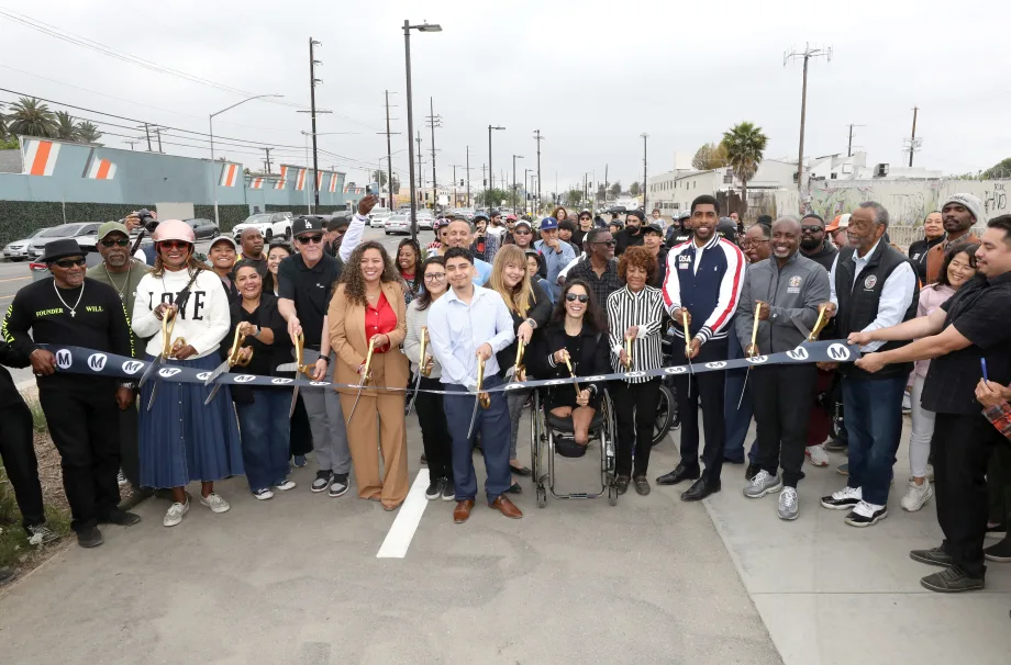 L.A. Metro Opens 'Rail to Rail' Active Transportation Corridor