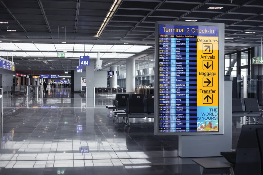 Mass Transit Hubs Made More Adaptable, Efficient by Top-Quality Digital Signage
