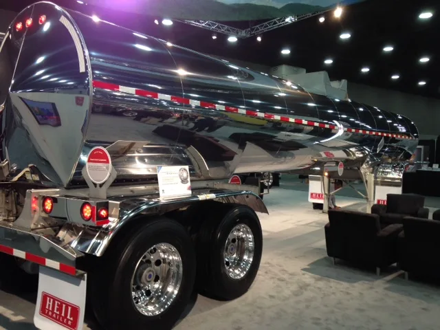 Heil Trailer Announces New Stainless Steel Tank Trailer