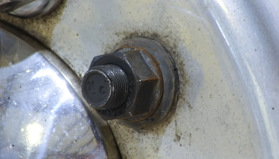 4 Good Reasons to Retorque Your Truck Wheels 